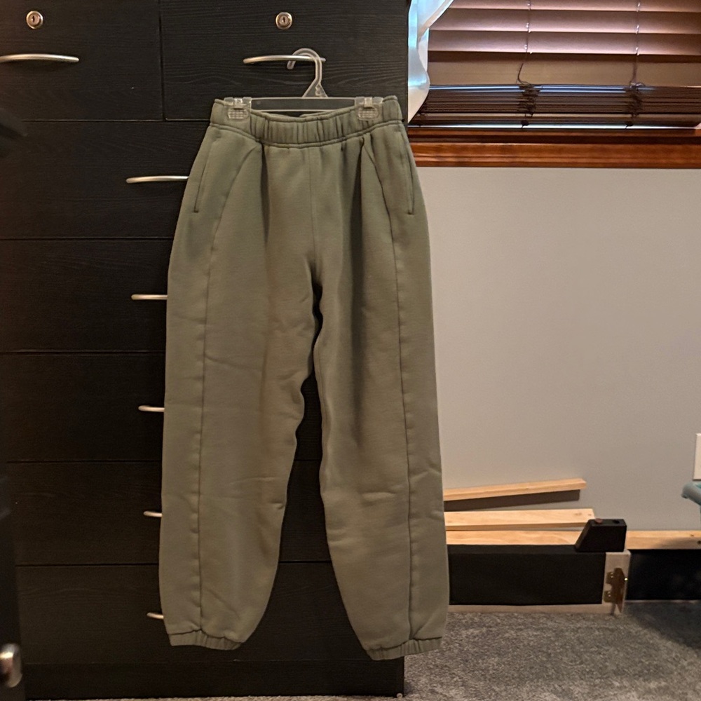Men's Olive Green Pants